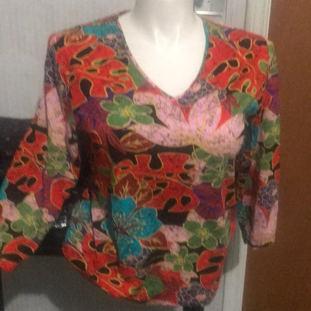 Chico brand V neck top